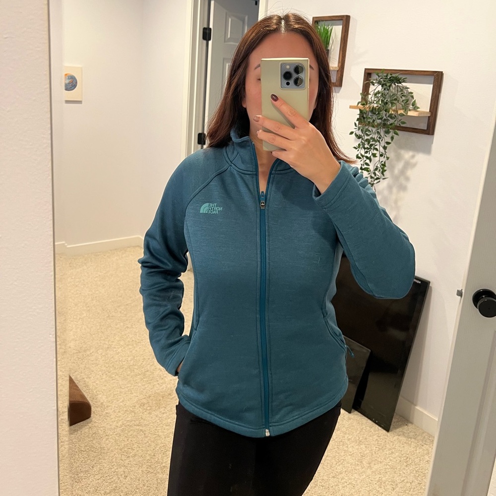 Women’s North Face Zip Up Fleece Jacket